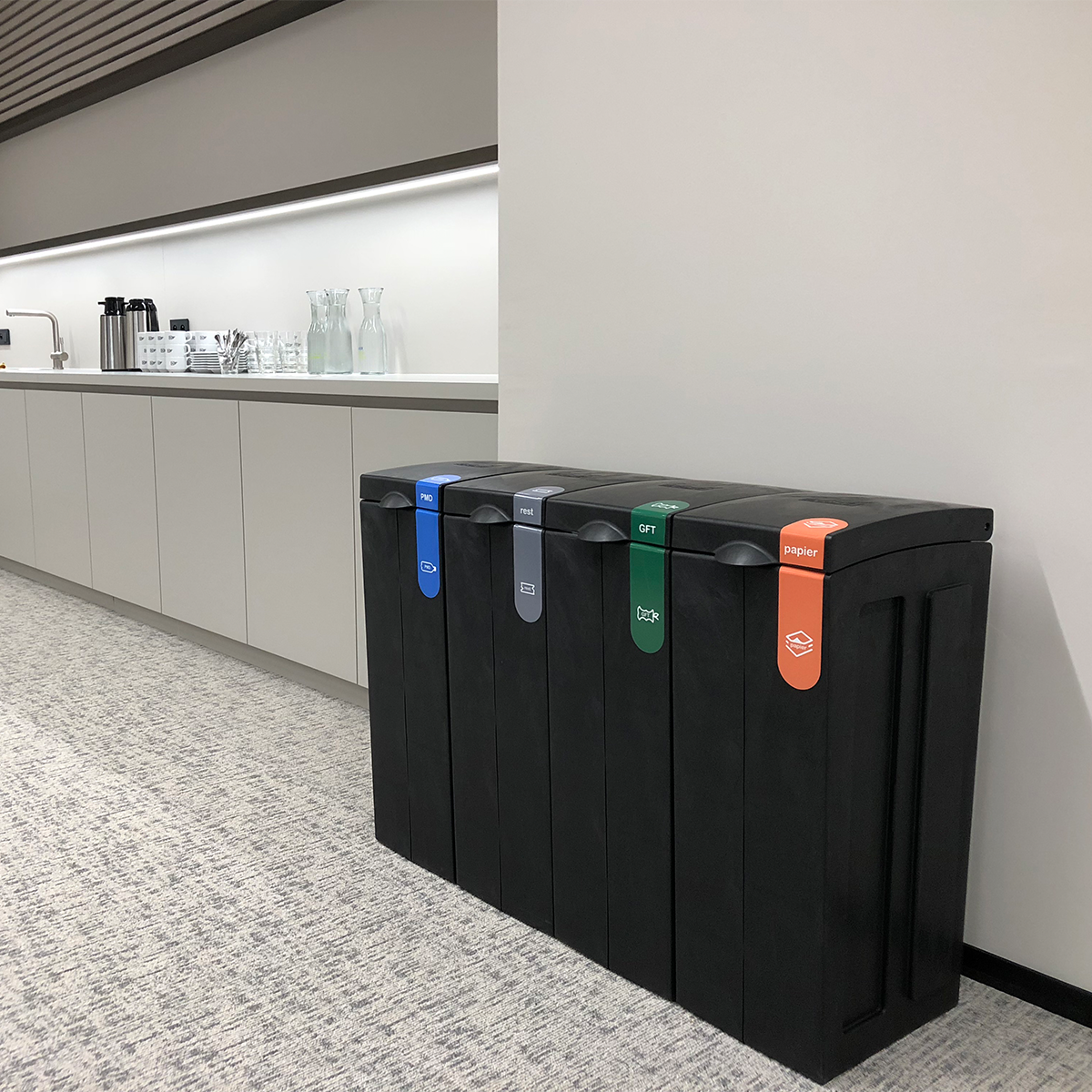 Afvalscheidingsbak 'BonTon'